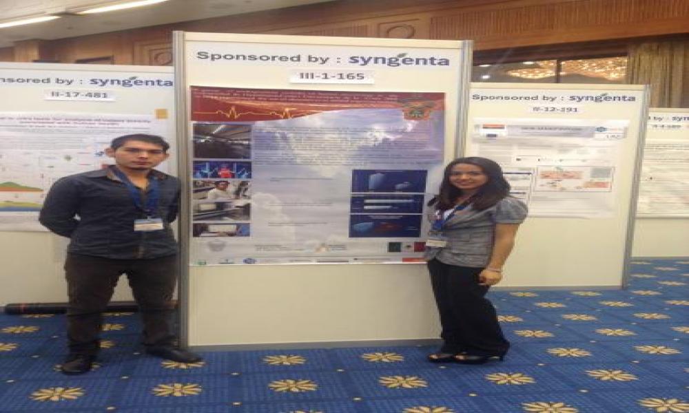 Rector del CUCosta apoya a estudiantes en viaje a Congreso en Praga