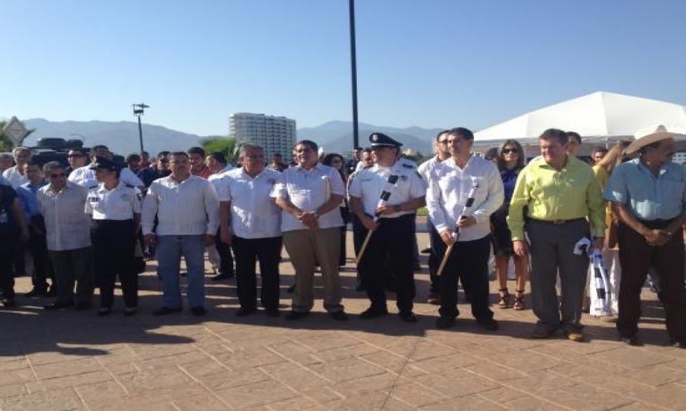 Banderazo de arranque del operativo de seguridad Semana Santa 2014