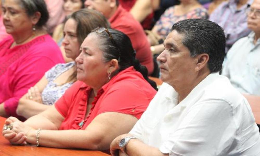 Se inaugura el Sistema Universitario del Adulto Mayor en el CUCosta