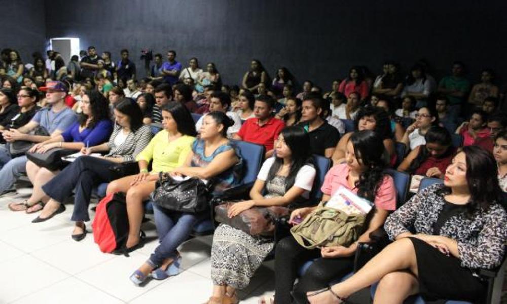 Conferencia en CUCosta sobre Implicaciones del Amparo en Derecho Penal