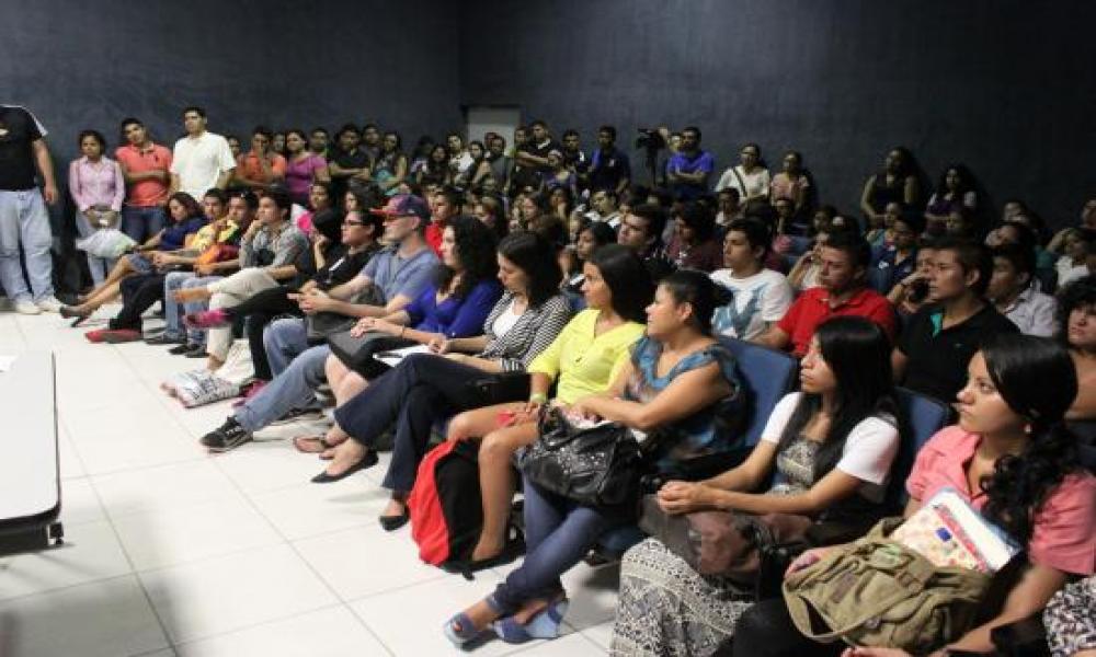 Conferencia en CUCosta sobre Implicaciones del Amparo en Derecho Penal
