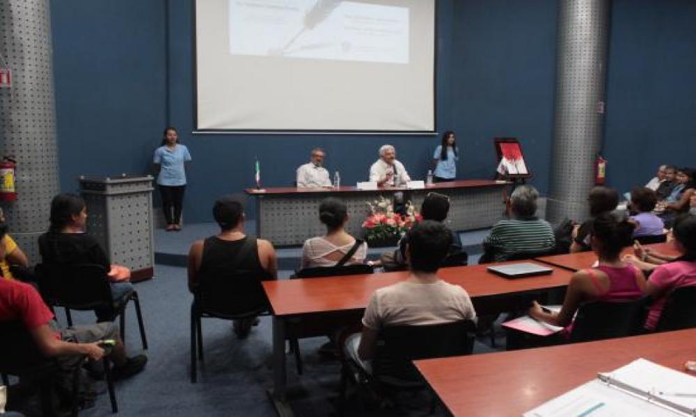 Conferencia “Jóvenes, Ética y Política” en CUCosta