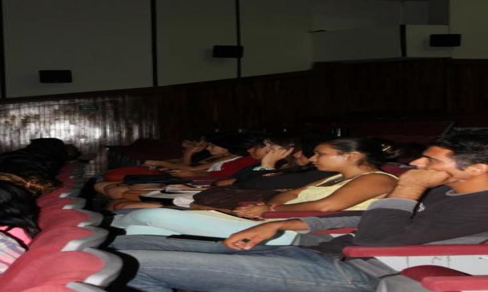 Presentación del libro “El Poder de las Desposeidas” en CUCosta