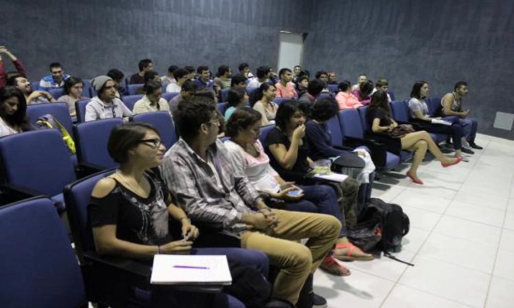 Charla sobre el impacto del Arte Urbano en la sociedad