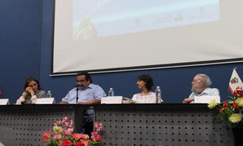 Letras en la Mar homenajea a Coral Bracho en CUCosta
