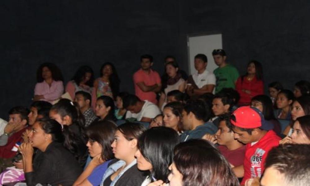 Conferencia Magistral “Tendencias de Marketing Digital Turístico” en CUCosta