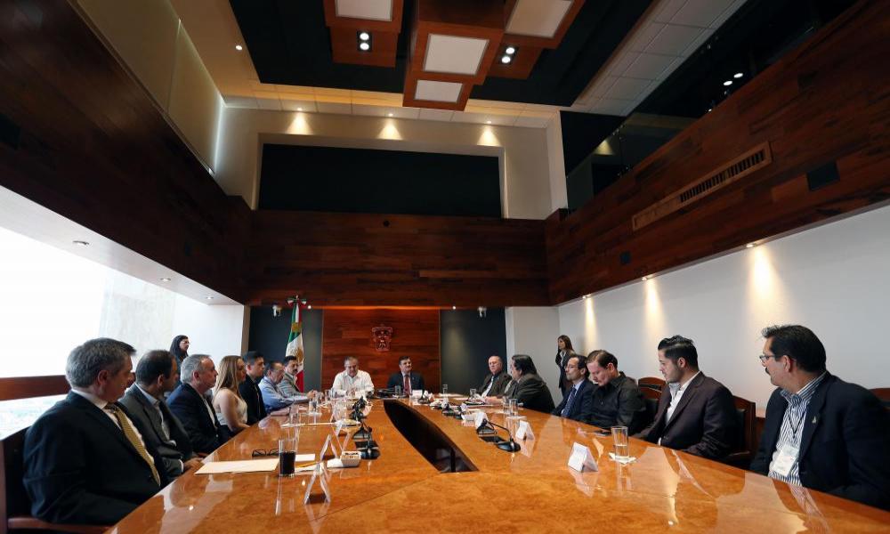 Firma convenio de colaboración UdeG con Secretaría de Movilidad Jalisco