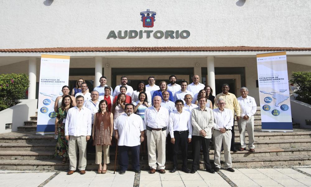 Participación ciudadana, gestión pública eficaz e incluyente, desafíos para consolidar un gobierno abierto Rector General