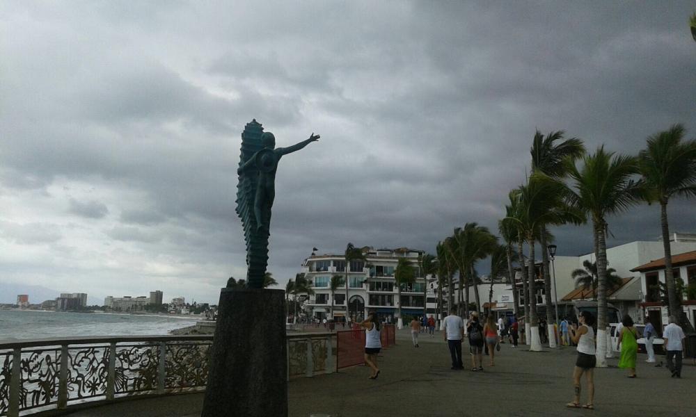 Llaman a universitarios a tomar precauciones ante el mal clima que habrá esta semana
