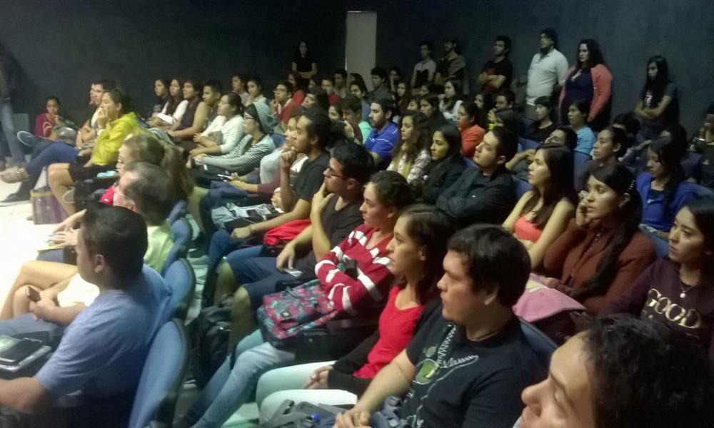 En el marco de la celebración del día del Biólogo, fueron presentados tres libros de investigadores del CUCosta, los cuales pretenden generar conciencia sobre la flora y fauna que tiene nuestro país.