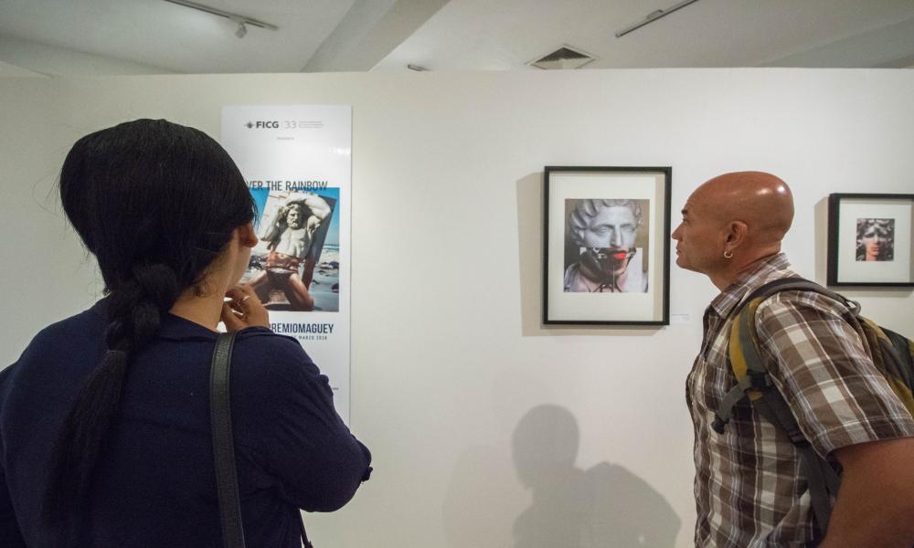 Inauguran exposición “Naro Pinosa” y “Al paso del tiempo”