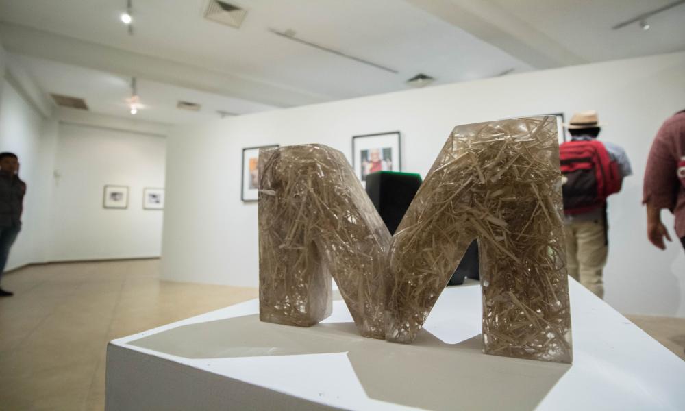 Inauguran exposición “Naro Pinosa” y “Al paso del tiempo”