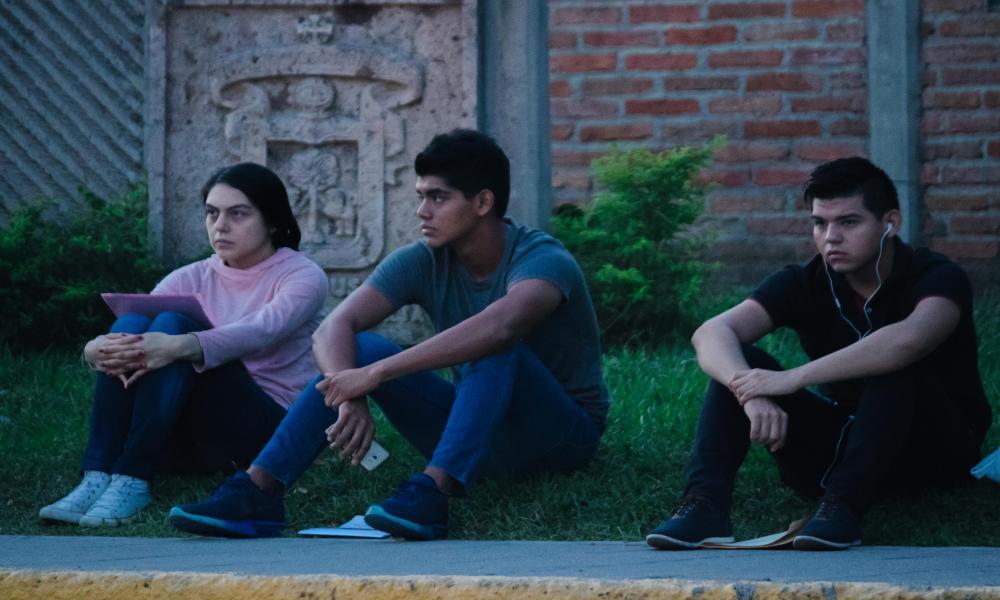 Mil 195 aspirantes aplican examen de ingreso al CUCosta