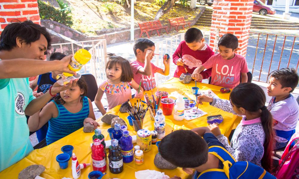 Brigadas Universitarias CUCosta amplía oferta de servicios a la población