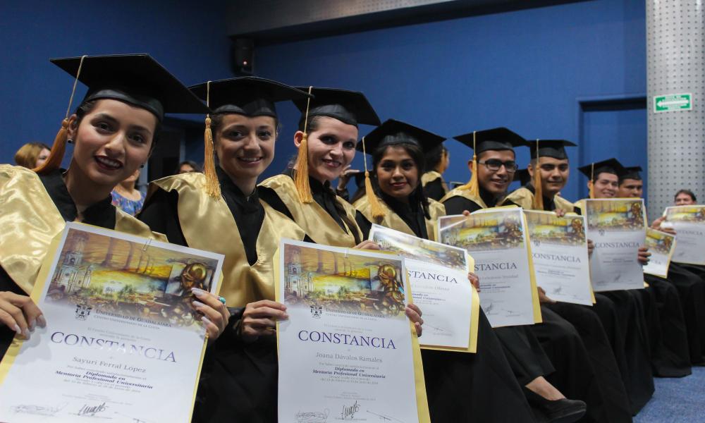 Finaliza diplomado de capacitación a personal del sector turismo