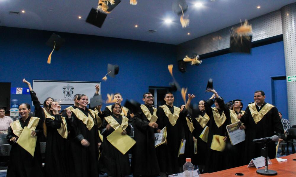 Finaliza diplomado de capacitación a personal del sector turismo