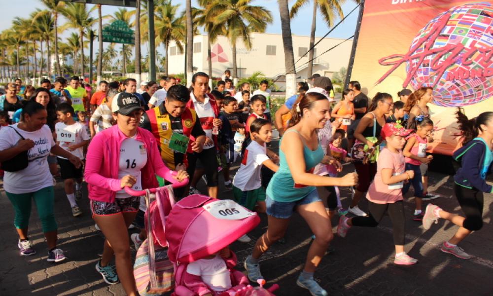 Reúne carrera recreativa a más de 300 participantes