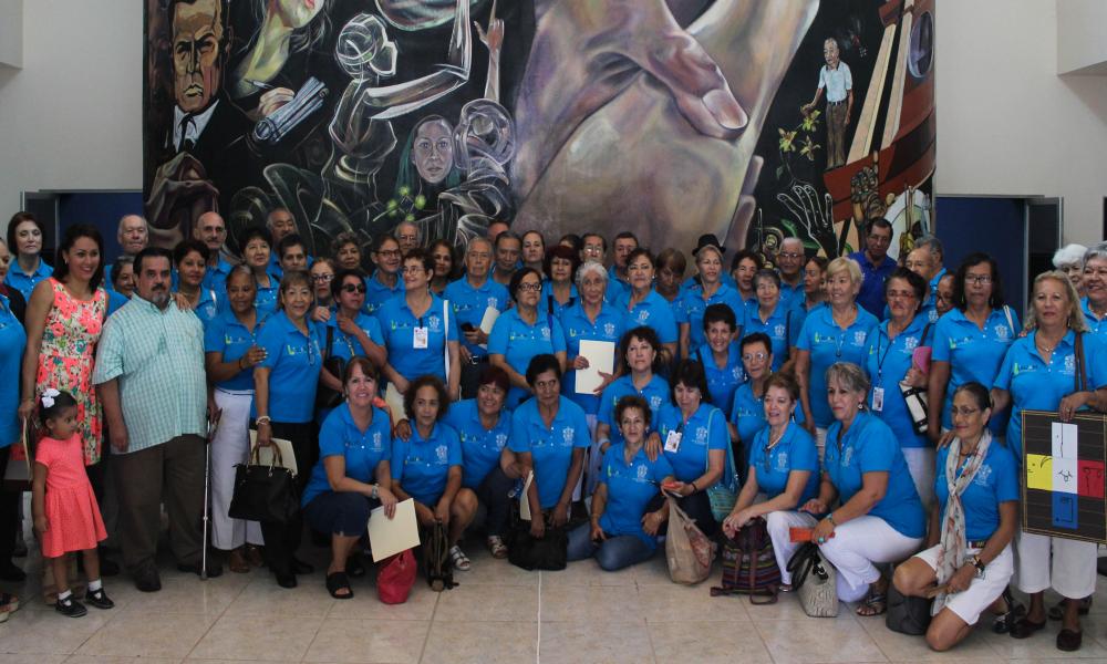 Invita CUCosta a talleres gratuitos para adultos mayores