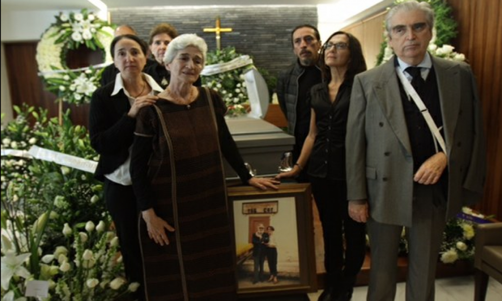 Despiden con versos y sonrisas a Hugo Gutiérrez Vega