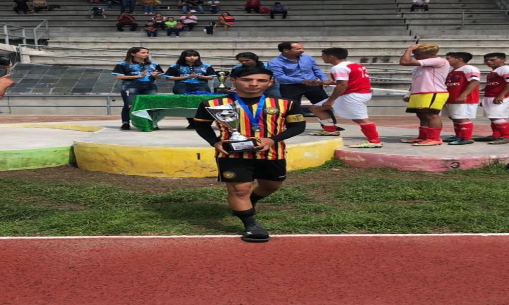 Leones Negros de la 4ta División, Subcampeones de Torneo Nacional Universitario