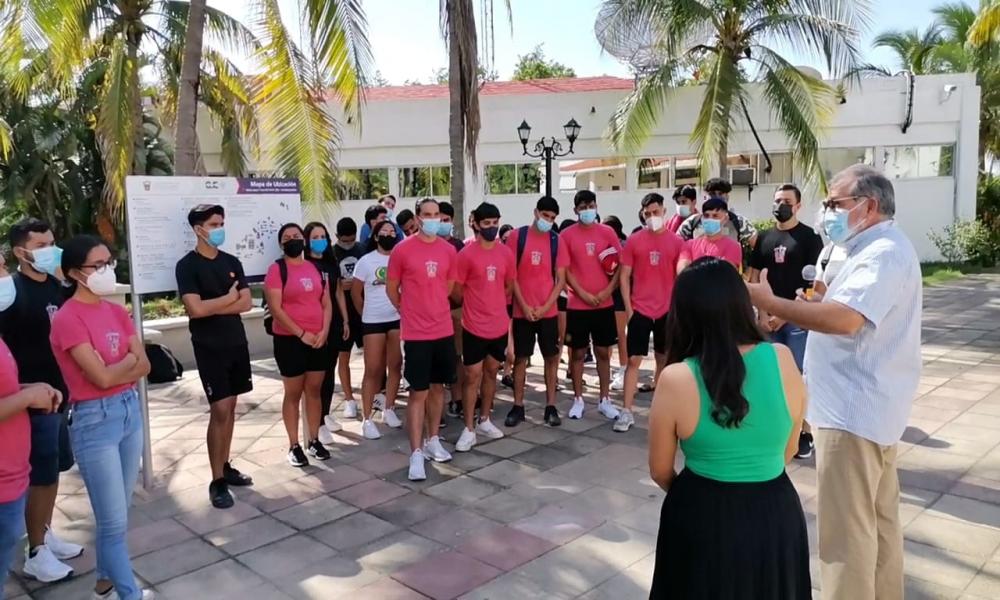 Sale la delegación CUCosta rumbo al Campeonato Intercentros Universitarios 2021