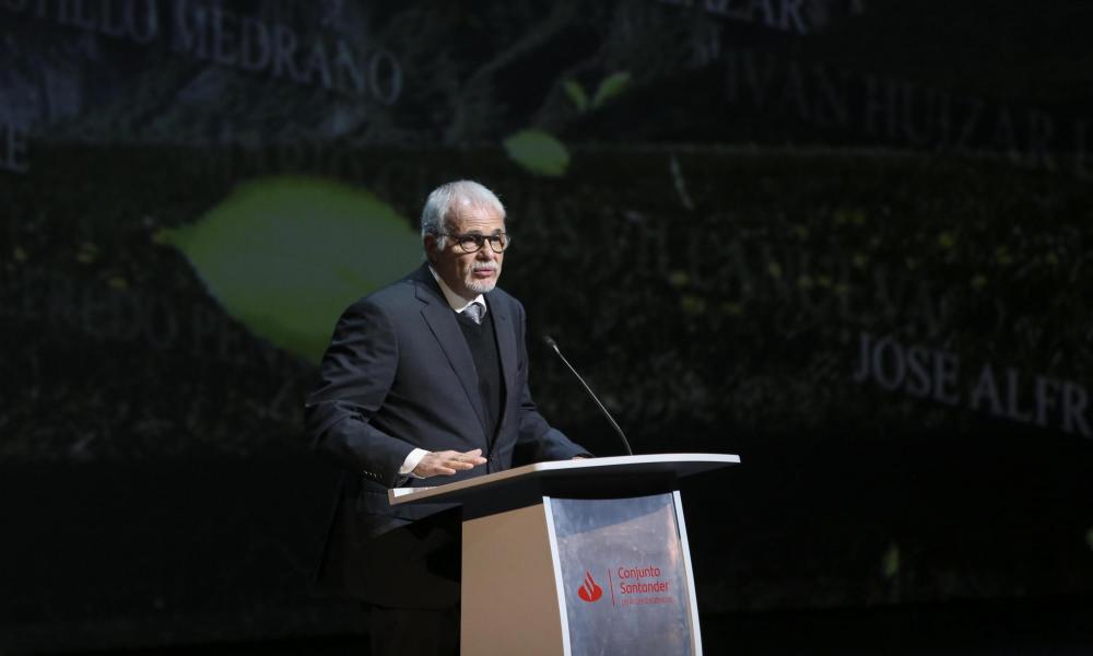 Reconocen la grandeza de la comunidad de la UdeG en Jalisco con Gala Conmemorativa