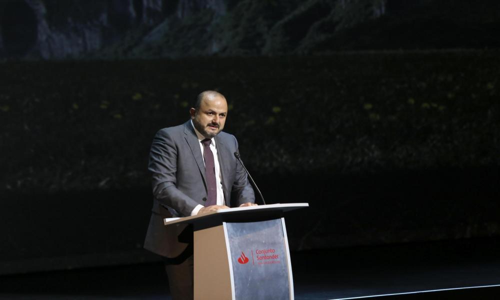 Reconocen la grandeza de la comunidad de la UdeG en Jalisco con Gala Conmemorativa