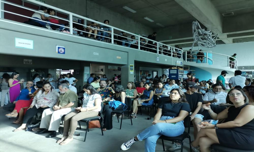 Dotarán de equipo al Club de Cine de la Preparatoria Regional