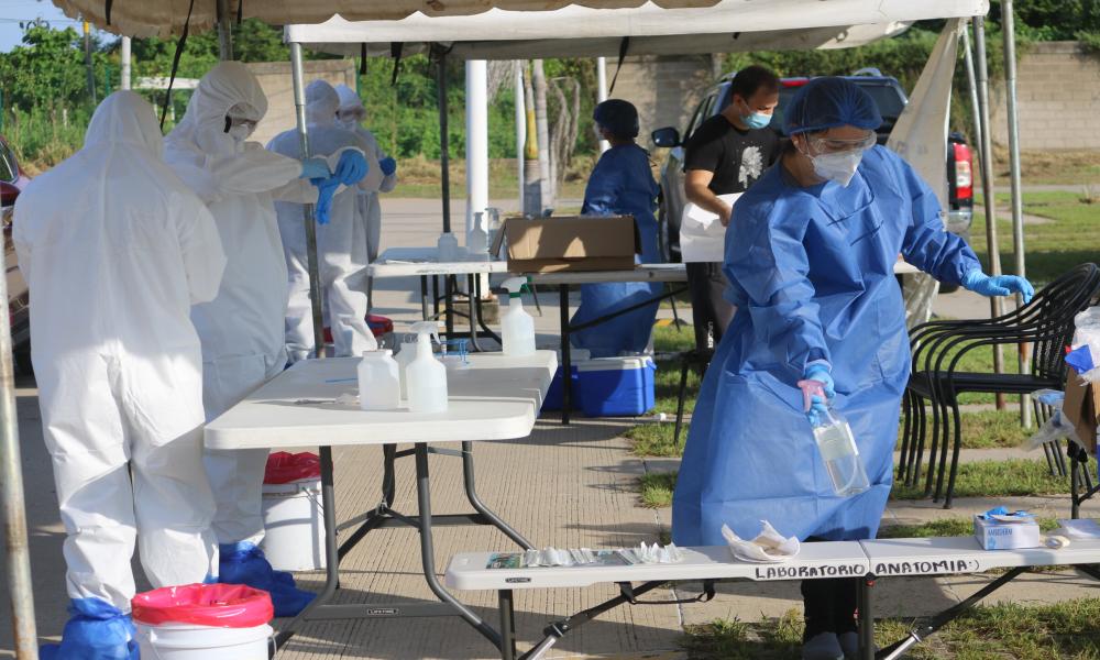 Se realizan 33 pruebas PCR en reapertura de módulo CUCosta; 17 fueron positivos