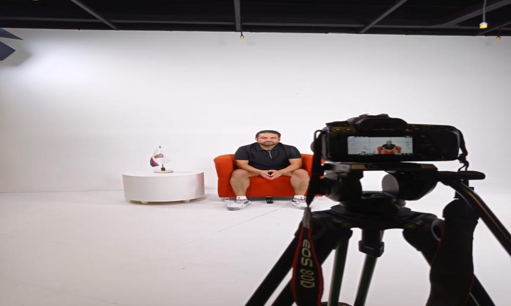 Participa la Comunidad Universitaria del CUCosta en el Programa Delfín Virtual