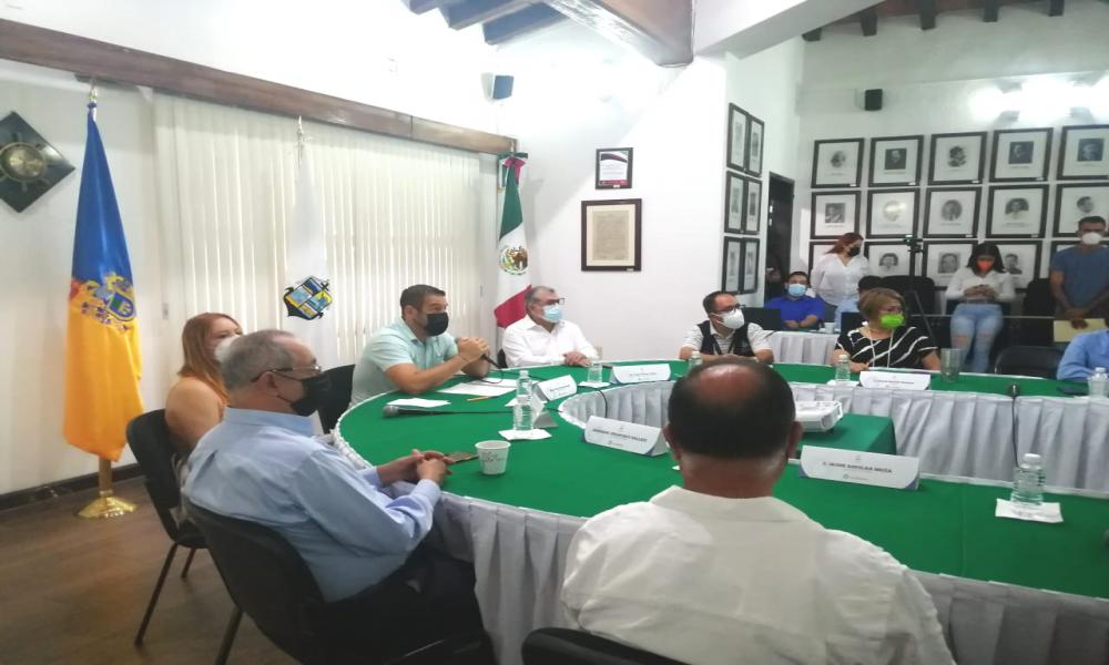 Se valora no permitir el regreso a clases a alumnos sin vacunas CUCosta