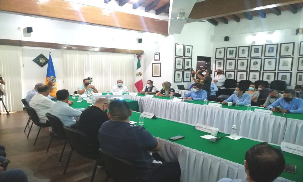 Se valora no permitir el regreso a clases a alumnos sin vacunas CUCosta