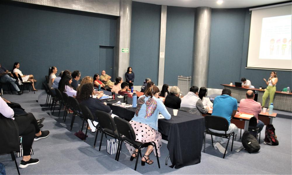 Capacitan a autoridades universitarias en temas de cultura de paz y respeto