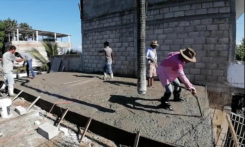 Se suman universitarios de CUCosta a favor de “Casa Violeta”