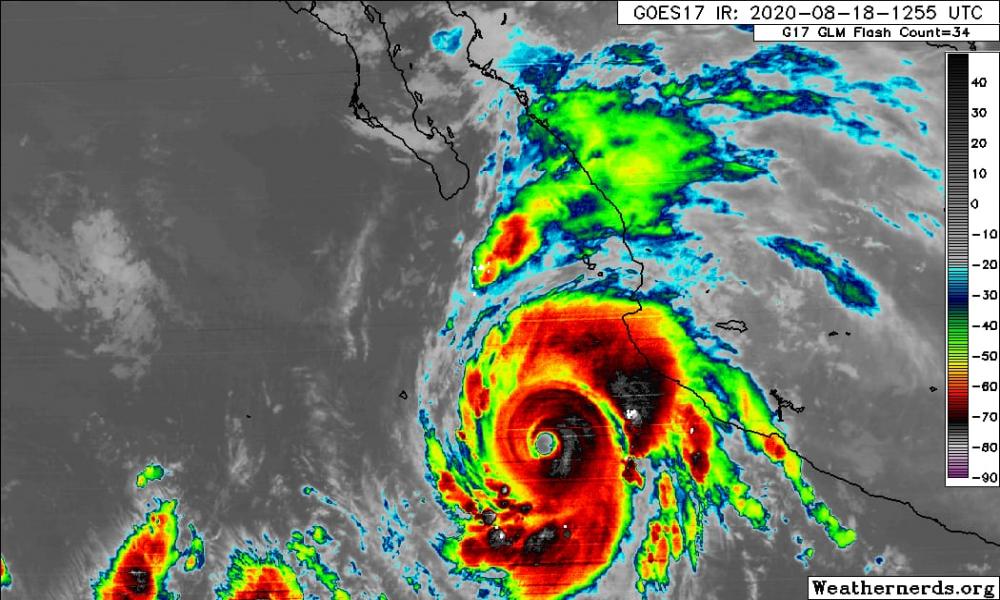 Ya es categoría 4 huracán “Genevieve”, dejará fuertes lluvias
