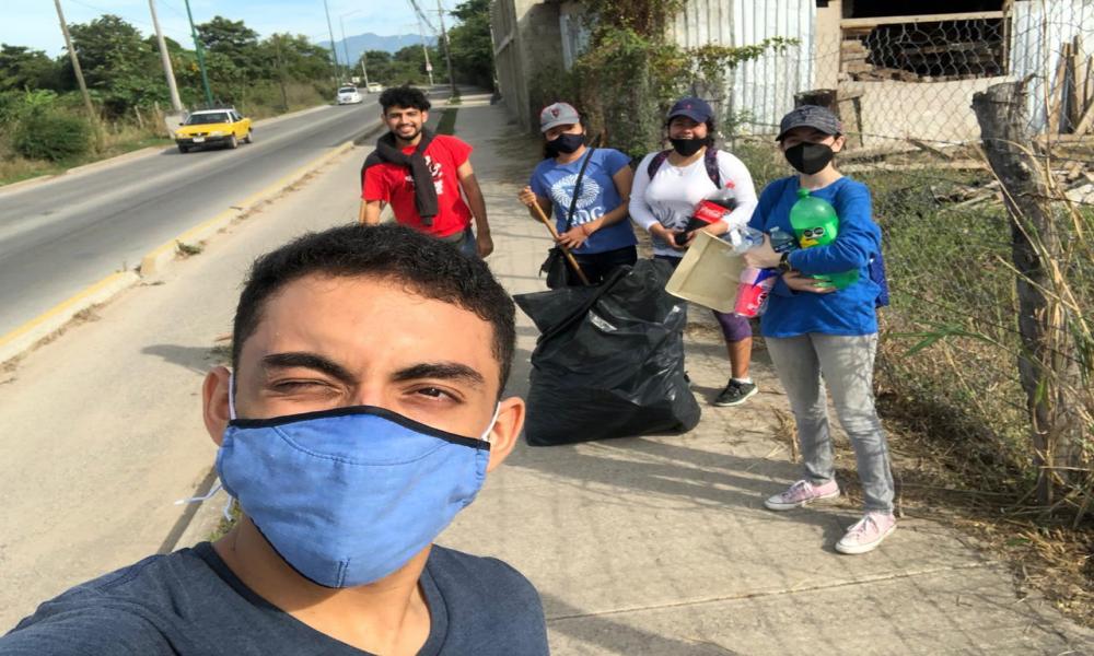 Suman universitarios a programa “Senderos seguros”