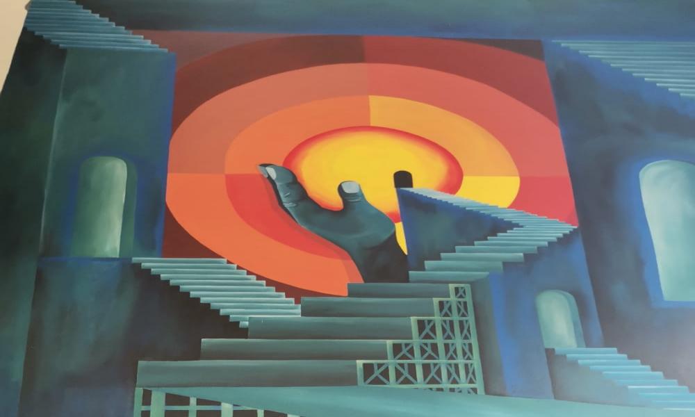 Alumnos embellecen el Edificio de Talleres con el mural “Mano Pensante”