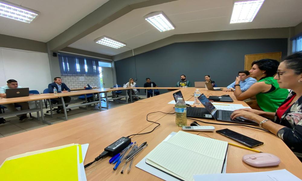 Concretan importantes acuerdos para la comunidad de la Lic. en Cultura Física y Deportes