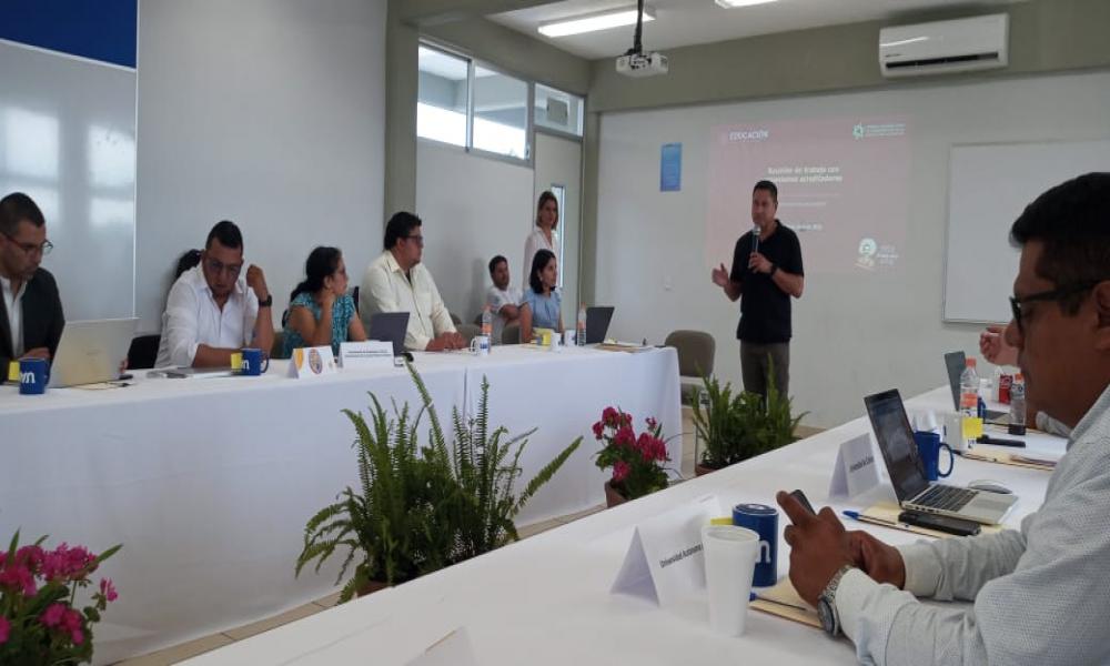 Participa CUCosta en reunión de la AMISCF A.C. con importantes resultados