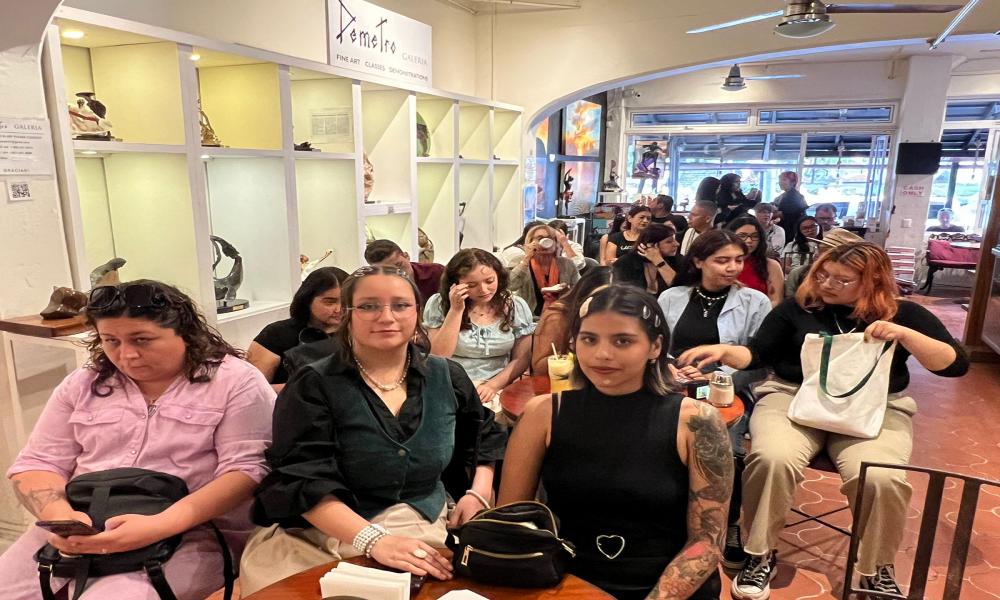 Presentan exposición de estampas colectivas a través de ÍDEM