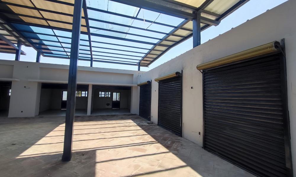 Cuenta UdeG con comodato de plaza comercial para emprendedores del CUCosta