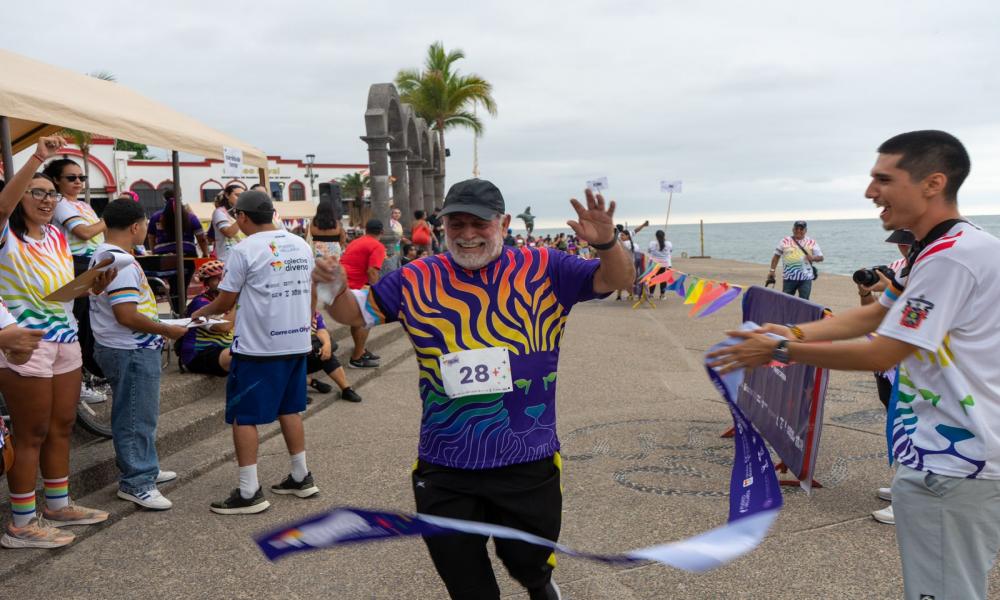 Exitosa la Primera Carrera “Corre con Orgullo en Puerto Vallarta”