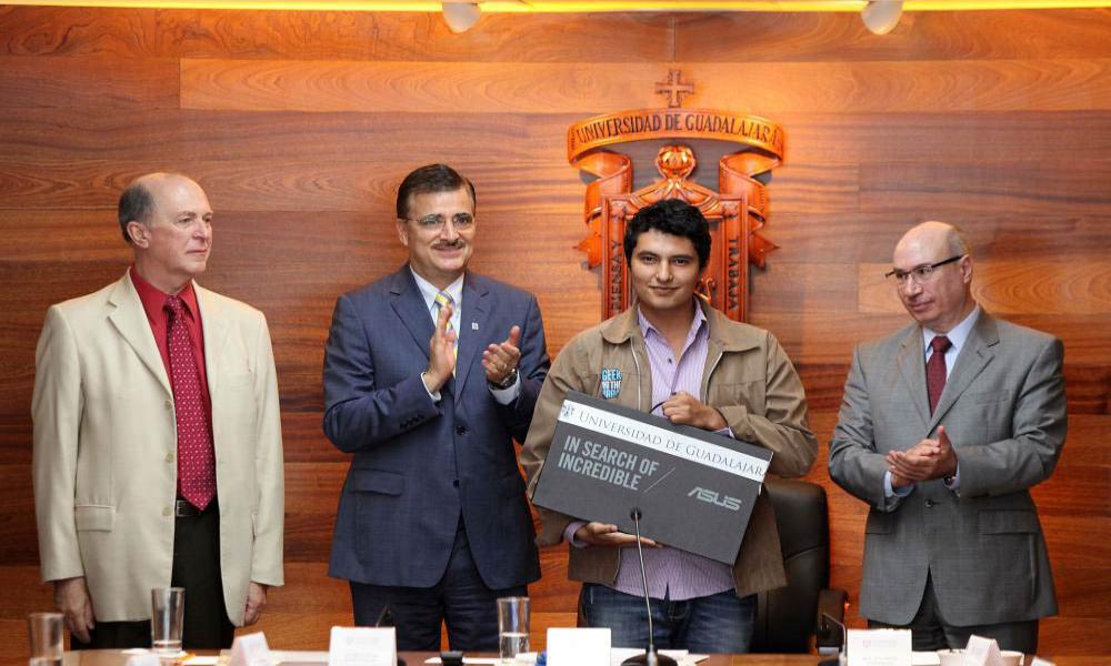 Blue House la app para ahorrar energía y dinero que destacó en Campus Party 2015