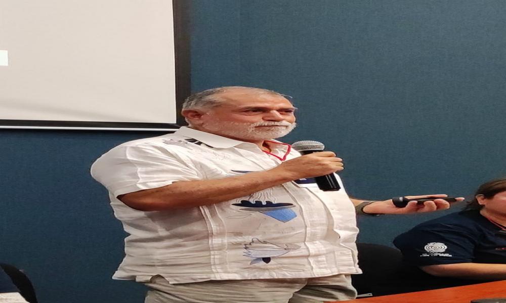 Recibe Rector del CUCosta reconocimiento “Mi huella por la Paz”