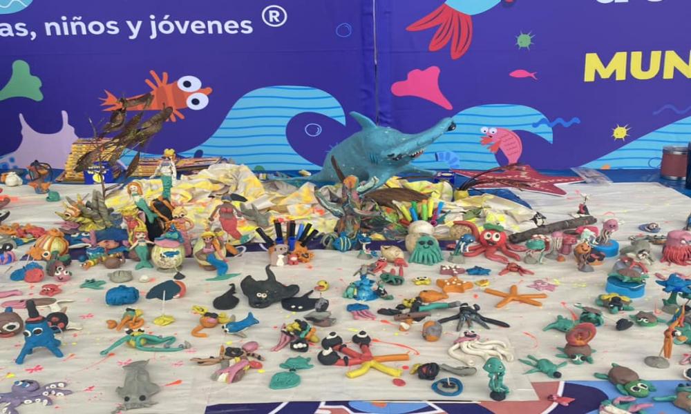 Papirolas, ¡Olas y olas de diversión con el Mundo Marino! en CUCosta