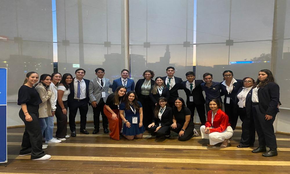 CUCosta estuvo bien representado por estudiantes de Abogado en Competencia de Litigación Oral