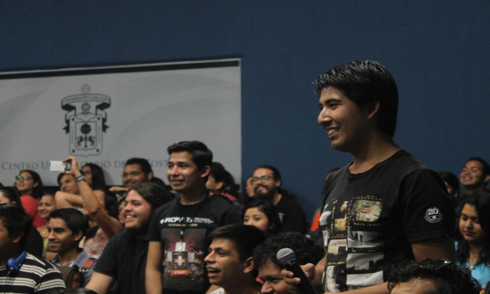 “El cine es mi religión”: Ron Perlman