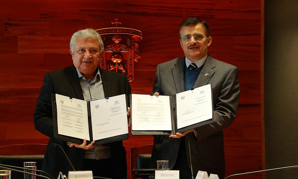 UdeG firma convenio con el Consejo Coordinador de Puerto Vallarta
