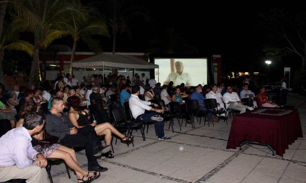 Celebra Radio UDG en Puerto Vallarta su 15 aniversario