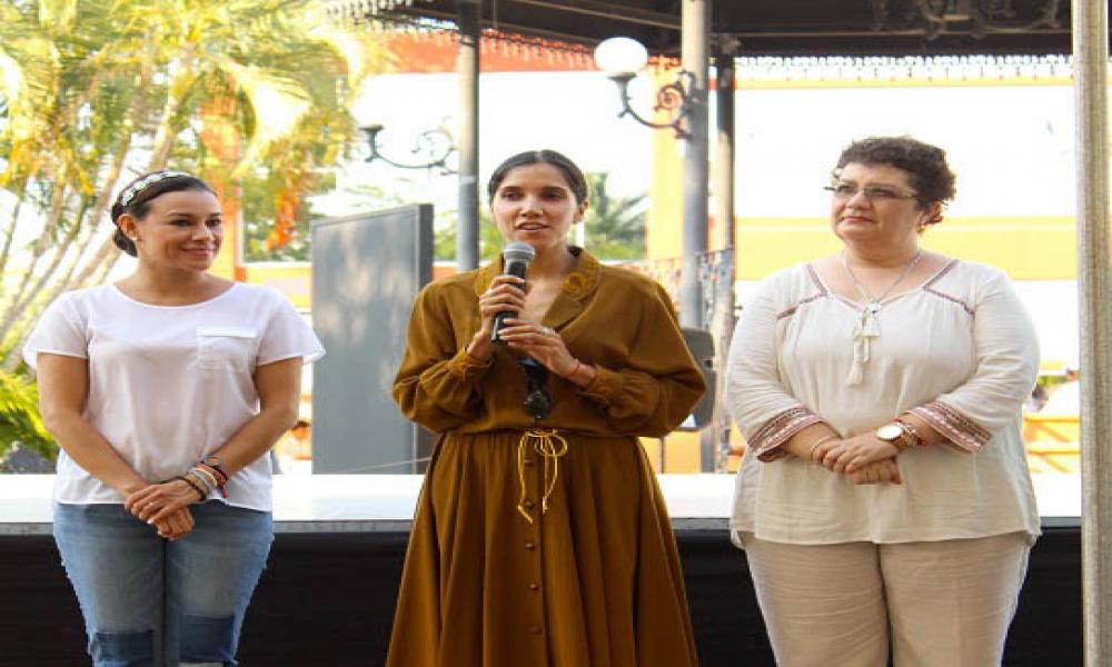 Promueve CUCosta preservación de la identidad sociocultural indígena de México